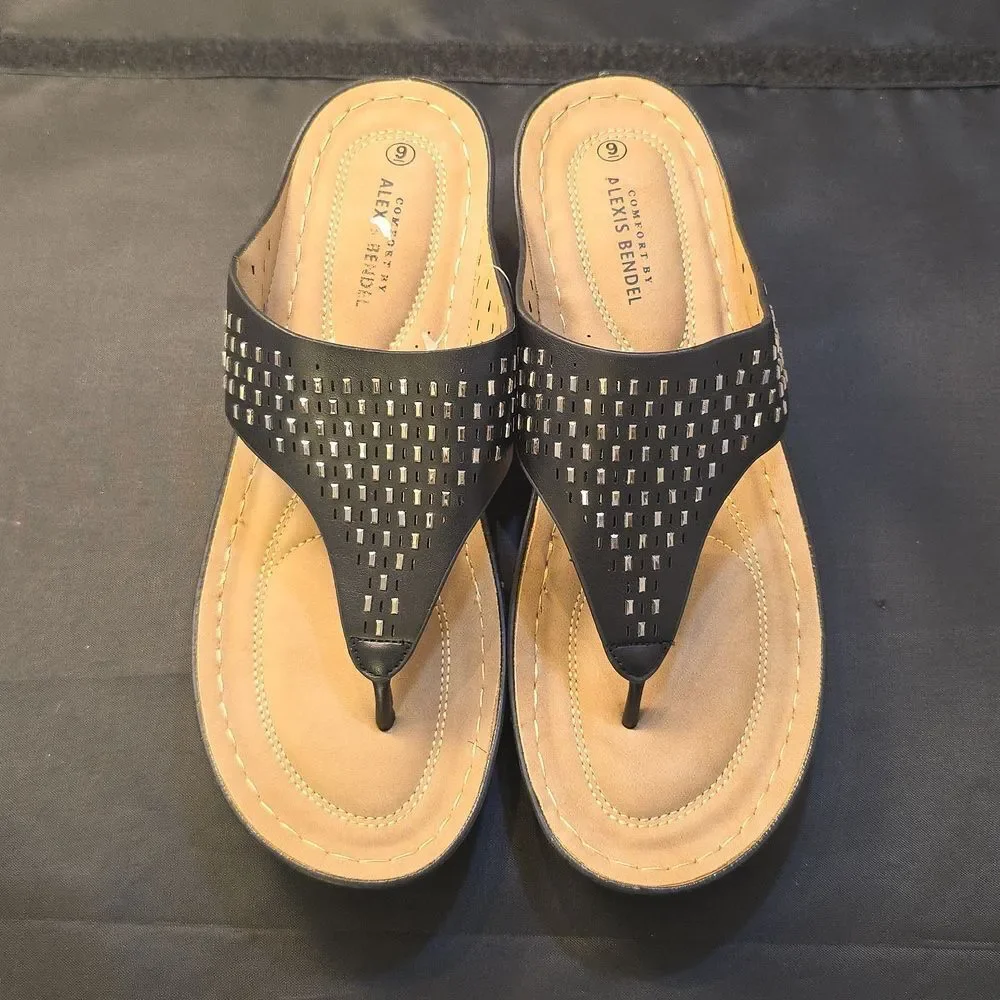 BRAND NEW COMFORT BY ALEXIX BENDEL JEWEL DESIGN THONG WEDGE WOMENS SANDAL